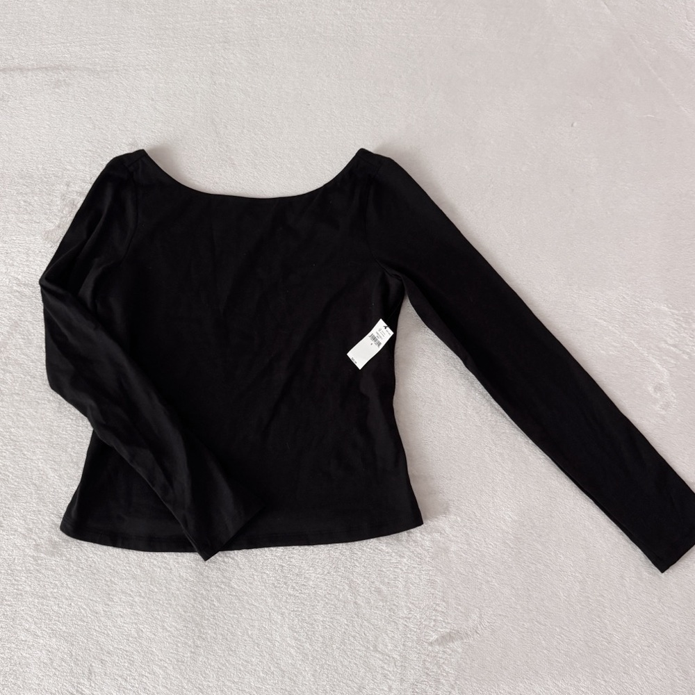 ❗️NWT❗️Banana Republic Wide Neck Long Sleeve